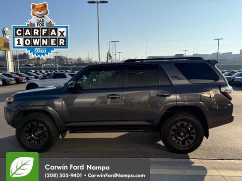 Used 2021 Toyota 4Runner TRD Off-Road Premium image 8