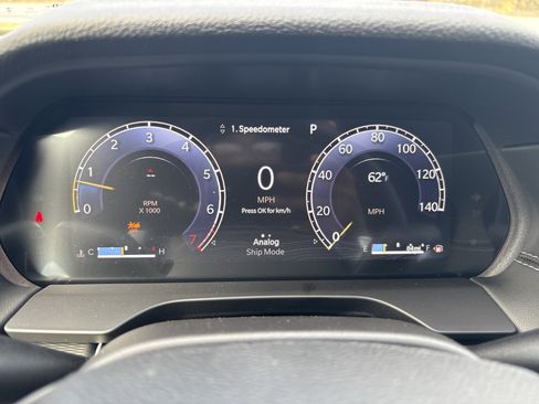 New 2025 Jeep Grand Cherokee Altitude image 26