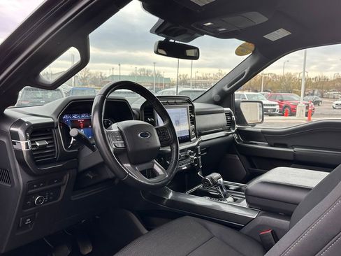 Used 2022 Ford F150 XLT w/ Equipment Group 302A High image 10