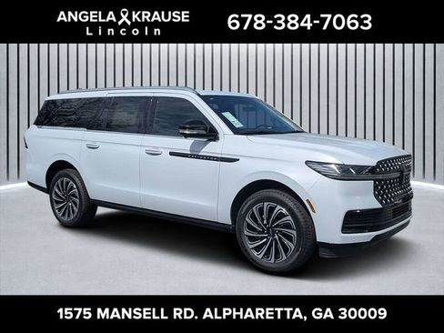 New 2026 Lincoln Navigator L Black Label AWD/4WD image 1