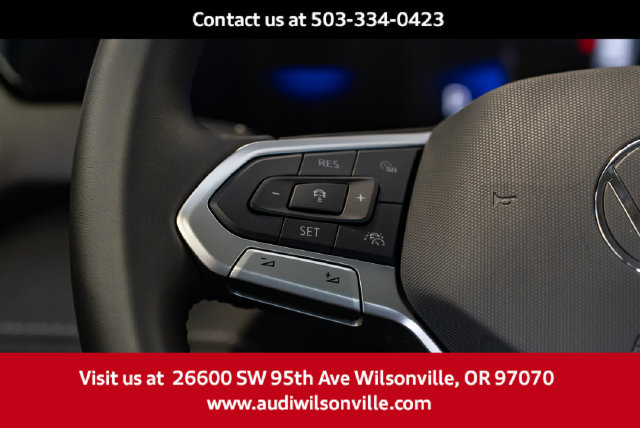 Used 2025 Volkswagen Taos SE AWD/4WD image 15