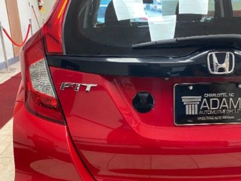 Used 2020 Honda Fit LX image 12