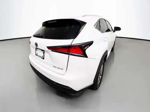 Used 2018 Lexus NX 300 FWD w/ Comfort Package image 4