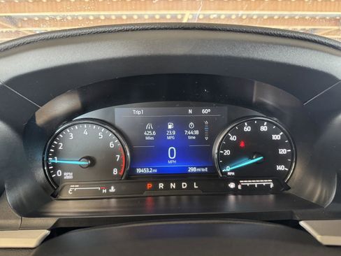 Used 2023 Ford Explorer XLT w/ Equipment Group 202A image 10