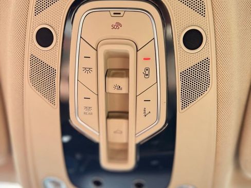 Used 2018 Audi Q7 3.0T Premium Plus image 29