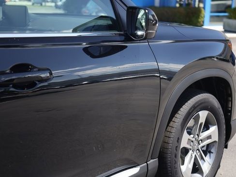 New 2025 Honda Pilot EX-L image 16