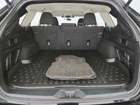 Used 2023 Subaru Outback Premium AWD/4WD image 29