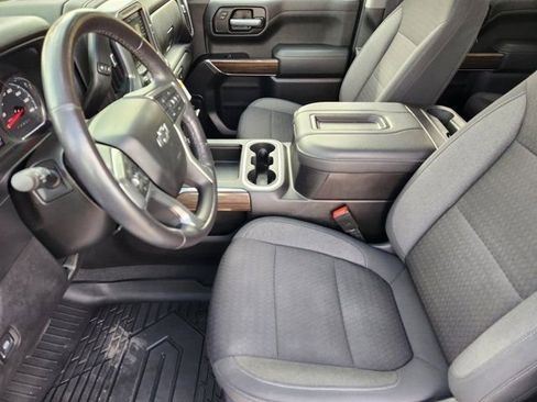 Used 2021 Chevrolet Silverado 1500 RST w/ Convenience Package II image 4