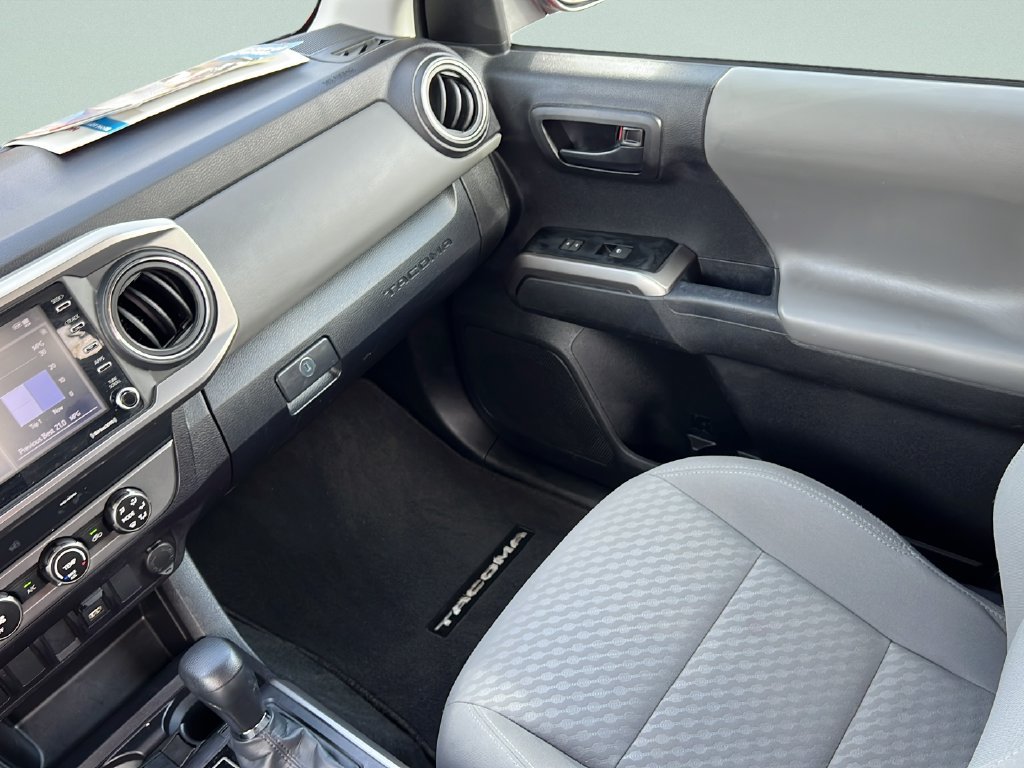 Used 2023 Toyota Tacoma SR5 RWD image 13