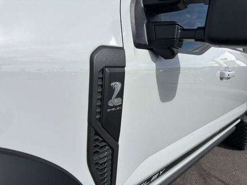 New 2025 Ford F250 Lariat w/ Lariat Ultimate Package AWD/4WD image 23
