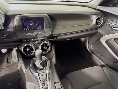 Used 2022 Chevrolet Camaro LT RWD image 22