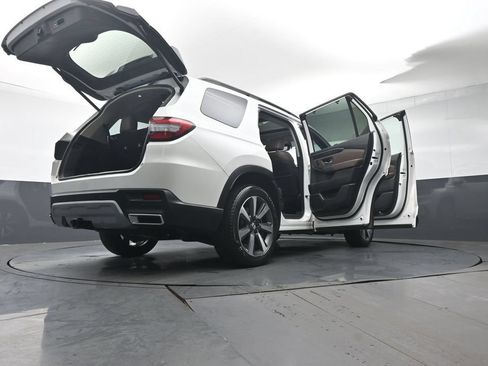 Used 2023 Honda Pilot Elite image 53
