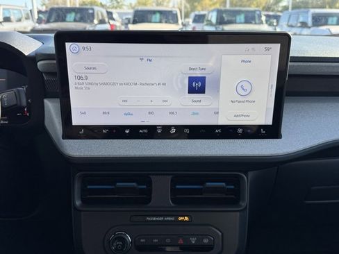 New 2025 Ford Maverick XLT w/ XLT Luxury Package image 3