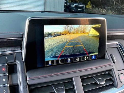 Used 2024 Chevrolet Suburban RST w/ Luxury Package image 11