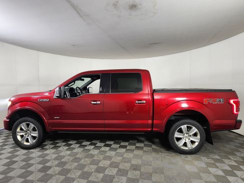 Used 2015 Ford F150 Platinum w/ Equipment Group 701A Luxury AWD/4WD image 4