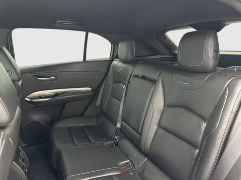 Used 2023 Cadillac XT4 Premium Luxury FWD image 36