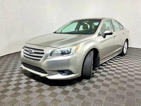 Used 2016 Subaru Legacy 2.5i Premium AWD/4WD image 2