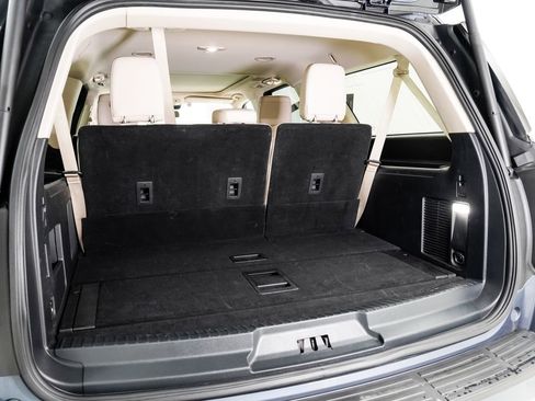 Used 2022 Ford Expedition Max Platinum image 27