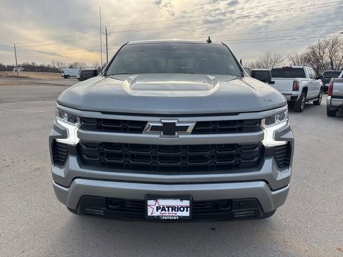 Used 2023 Chevrolet Silverado 1500 RST w/ Convenience Package II AWD/4WD image 9