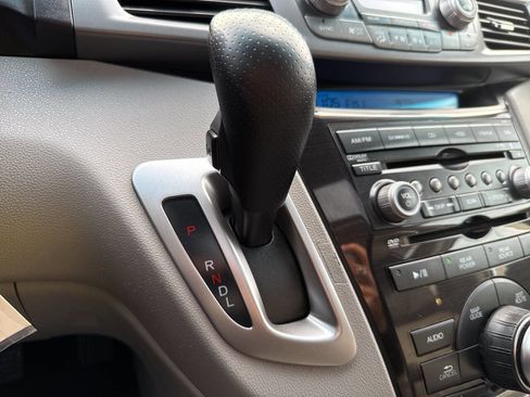 Used 2012 Honda Odyssey Touring Elite image 36