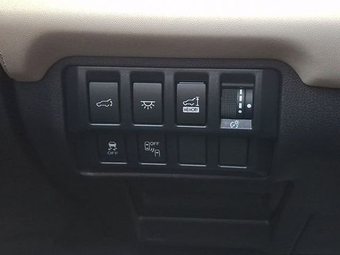 Used 2020 Subaru Ascent Limited AWD/4WD image 23