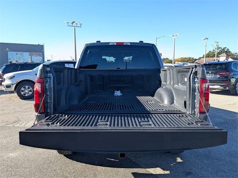 Used 2025 Ford F150 XLT w/ Equipment Group 301A Standard image 12