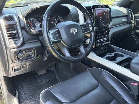 Used 2019 RAM 1500 Laramie AWD/4WD image 9