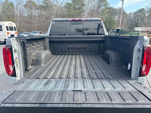 Used 2024 GMC Sierra 1500 AT4X image 34