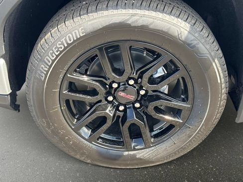 New 2026 GMC Sierra 1500 Elevation w/ Elevation Premium Package AWD/4WD image 10