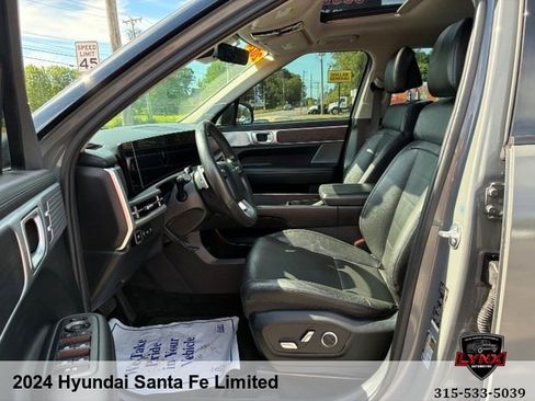 Used 2024 Hyundai Santa Fe Limited AWD/4WD image 9