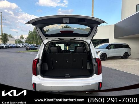 Certified 2024 Kia Telluride S w/ S Sunroof Package AWD/4WD image 15