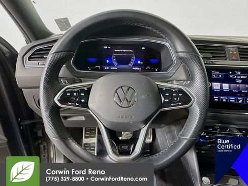 Used 2022 Volkswagen Tiguan SE R-Line image 14