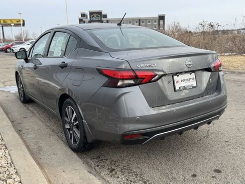 Used 2024 Nissan Versa S w/ S Plus Package image 33