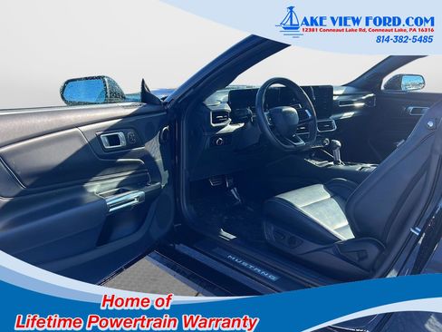 Used 2024 Ford Mustang Premium image 11