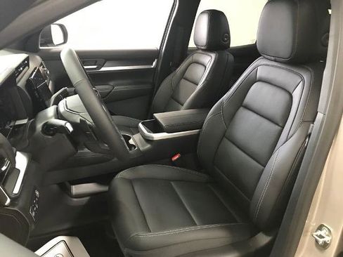 New 2026 GMC Terrain Elevation w/ Elevation Premium Package image 9