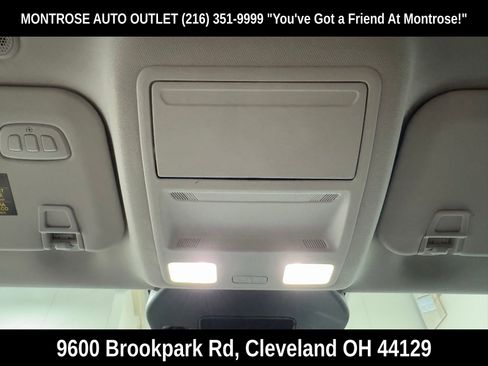 Used 2025 Ford Escape Platinum image 27