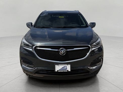 Used 2018 Buick Enclave Essence w/ LPO, Luxury Package FWD image 4