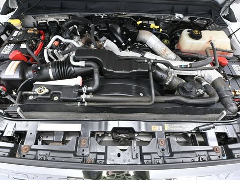 Used 2015 Ford F350 Lariat w/ Camper Package AWD/4WD image 49