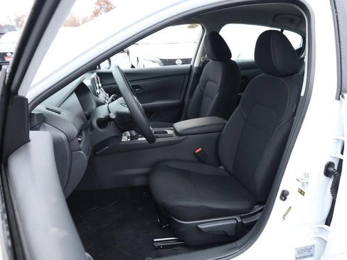 New 2025 Nissan Sentra S image 8