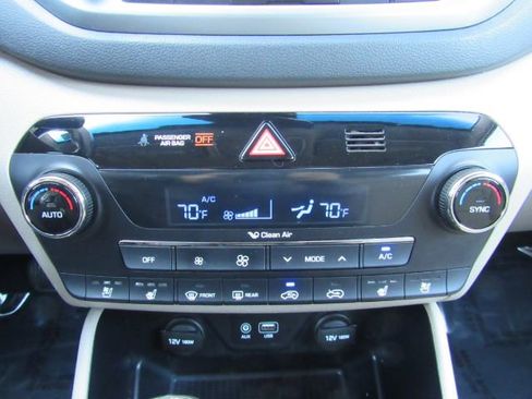 Used 2016 Hyundai Tucson Limited w/ Option Group 03 image 12
