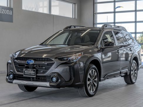Used 2025 Subaru Outback Limited image 25