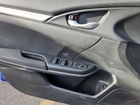 Used 2018 Honda Civic LX image 6