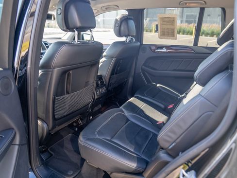 Used 2015 Mercedes-Benz GL 320 BlueTEC 4MATIC image 22