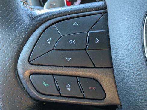 Used 2022 Dodge Durango R/T w/ Hemi Orange Plus Package image 30