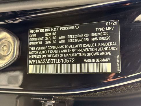 Used 2026 Porsche Macan Turbo image 23