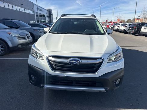 Used 2021 Subaru Outback Limited image 2