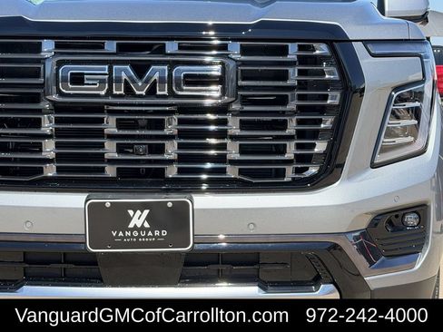 New 2026 GMC Yukon Denali Ultimate AWD/4WD image 8