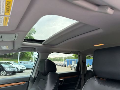 Used 2022 Honda CR-V Touring image 22