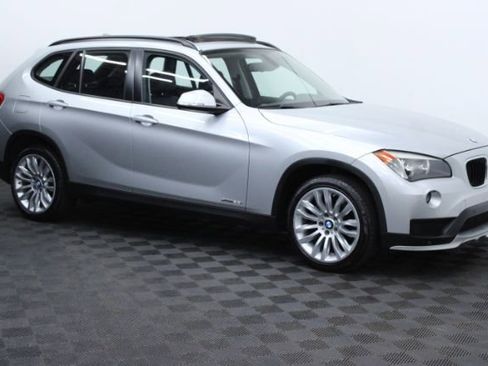 Used 2015 BMW X1 xDrive28i image 1