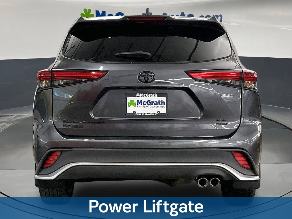 Used 2021 Toyota Highlander XSE AWD/4WD image 7